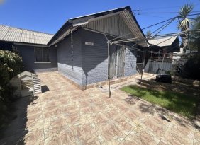 Arriendo Casa 3 Dormitorios y 2 Baños, Comuna de La Florida