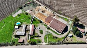 SAN FELIPE - VENDE TERRENO CON OFICINAS Y GALPÓN - SECTOR LOS MOLLES