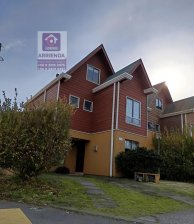 Amplio Casa 4D 3B, en Condominio, Se Arrienda 