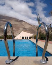 Arriendo casa de campo con piscina y parcela en el Valle de Elqui 5 dormitorios, 3 baños