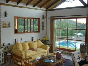 Casa   Superior /11 personas / a los pies de la Campana