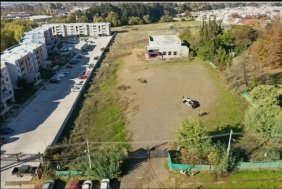 Arriendo Terreno Central 2500 M2 con Galpon