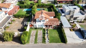 CALLE LARGA - VENDE CASA 3D 3B PISCINA - COND. CUMBRES DE AUCO