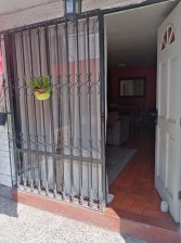 Casa en Venta en Villa Los Pensamientos, La Granja La Granja, Santiago