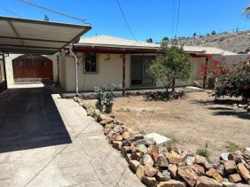 EN ARRIENDO LINDA Y AMPLIA CASA EN VALLENAR. 
