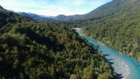 En venta lotes a orillas del rio Puelo sector Llanada Grande Cochamo