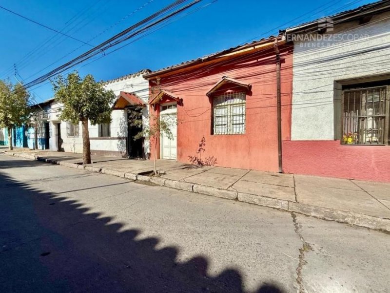 SAN FELIPE - ARRIENDA PROPIEDAD CON 9D 2B EN PLENO CENTRO
