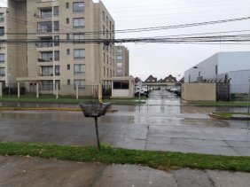 Se arrienda acogedor departamento condominio Quillayes