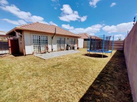 Foto Casa en Venta en Residencial, Talca, Talca - UFs 7.000 - CAV137318 - BienesOnLine