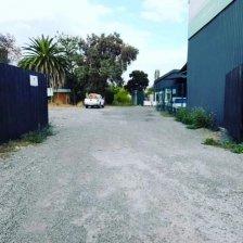 Vendo terreno 812m2 apto para negocio avenida principal ciudad Santa Cruz 